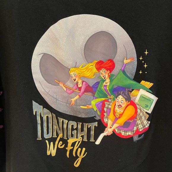 Disney Womens Hocus Pocus "Tonight We Fly" Graphic T-Shirt, Size: Large - Picture 5 of 17
